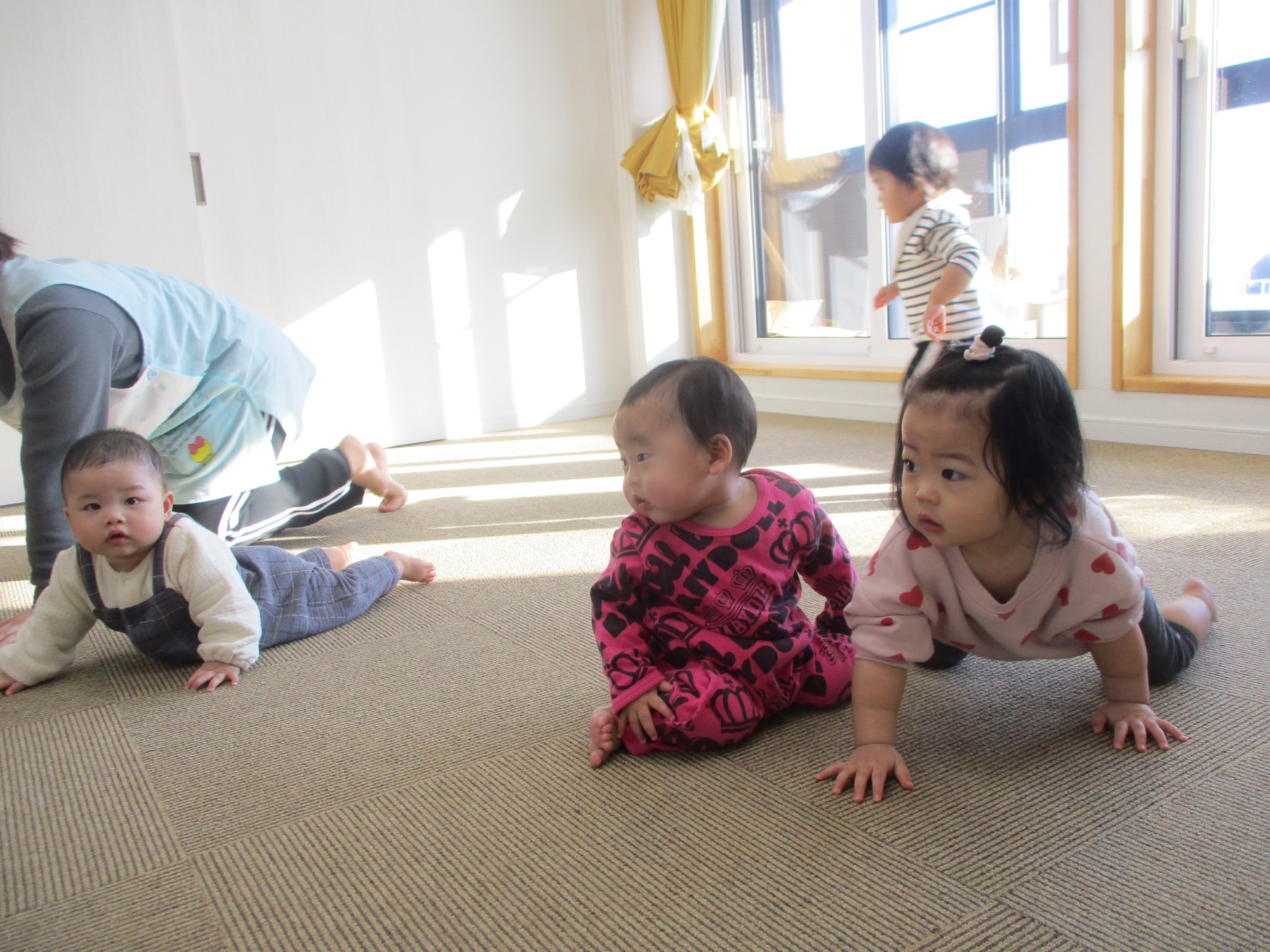 2023.11.01 感触遊びやごっこ遊びを楽しむ子ども達