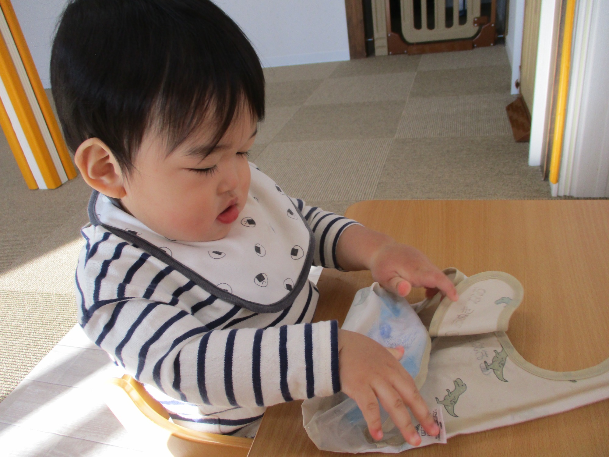 2023.11.01 感触遊びやごっこ遊びを楽しむ子ども達