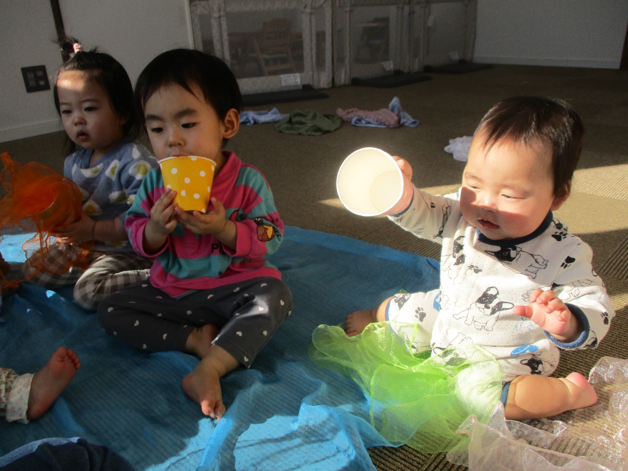 2023.11.01 感触遊びやごっこ遊びを楽しむ子ども達