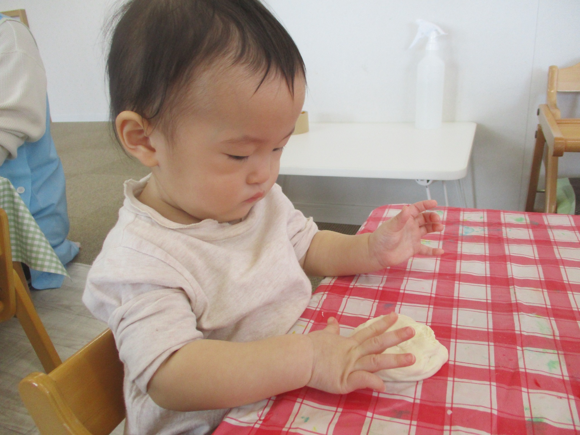 2023.11.01　感触遊びやごっこ遊びを楽しむ子ども達