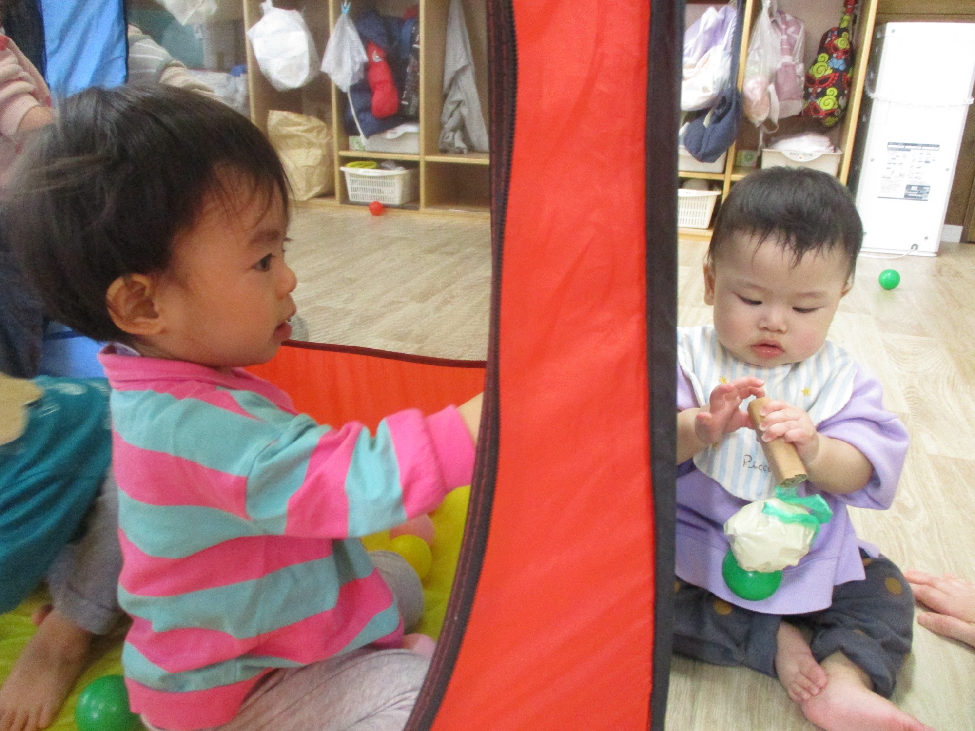 2023.11.01　感触遊びやごっこ遊びを楽しむ子ども達